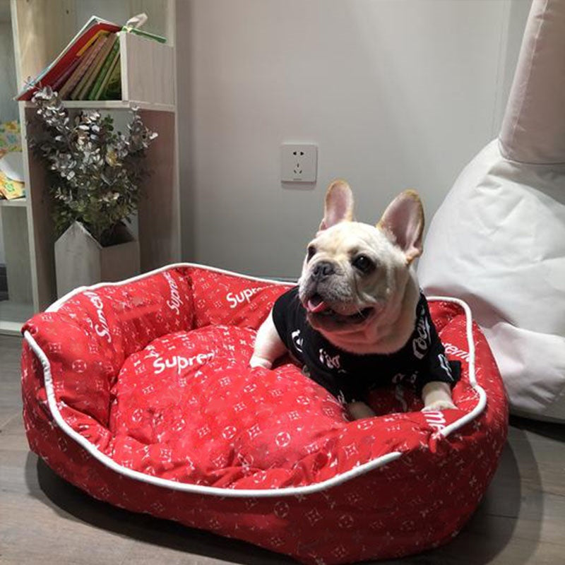 Cuccia per cani di lusso in cotone rosso