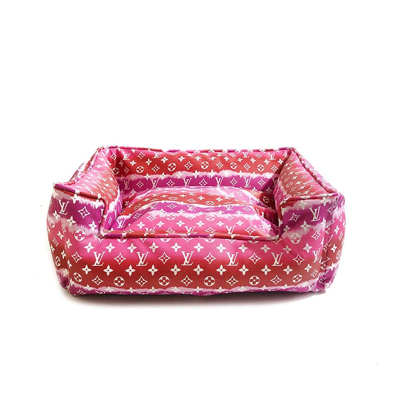 Cuccia per cani con design ad acquerello