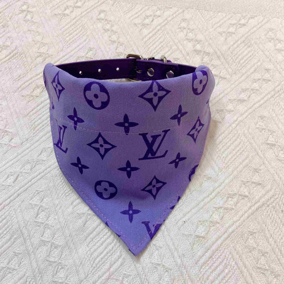 Collare con Bandana per cani LV